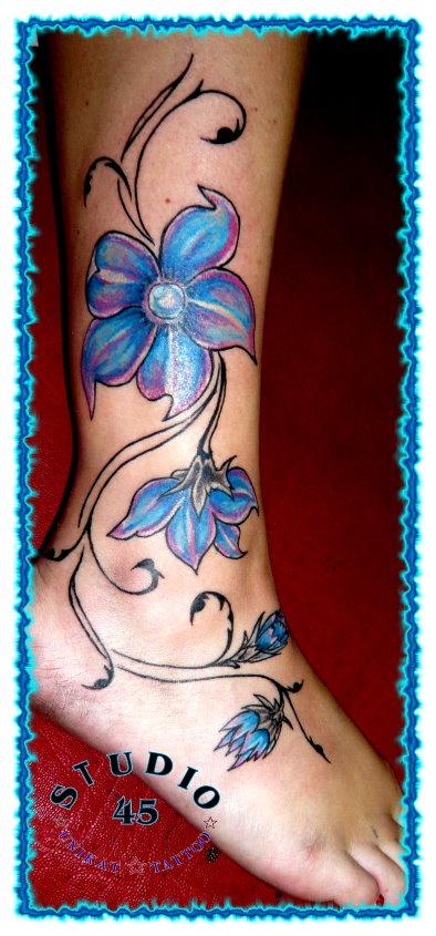 Fuss Blue Flower Tattoo blau Recklinghausen STUDIO 45